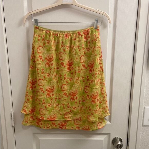 Norton McNaughton Yellow and Orange Ruffle Skirt 🦋 - Picture 4 of 4